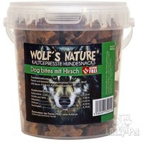 Wolfs Nature Dog bites mit Hirsch